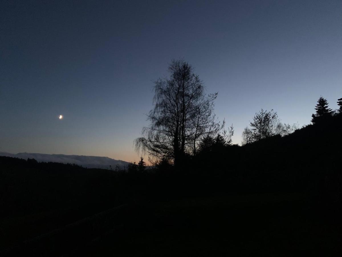 Tyn Y Simdde - Secluded Mountain Stay - Stunning Views Of Eryri ดอลเกซเซย์ ภายนอก รูปภาพ
